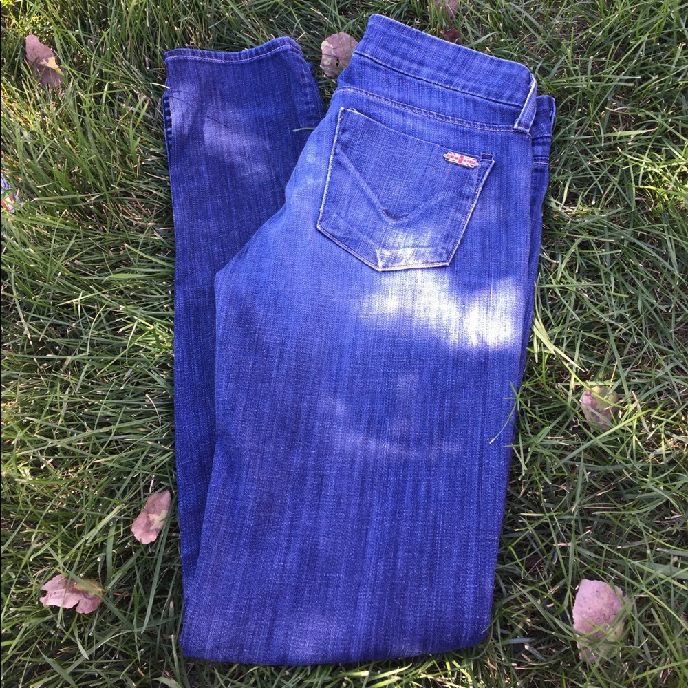 Hudson Skinny jeans. No size tag.