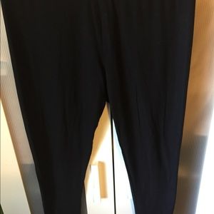 Black LuLaRoe leggings!!!!!!!