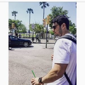 Meet your Posher, Constantinos