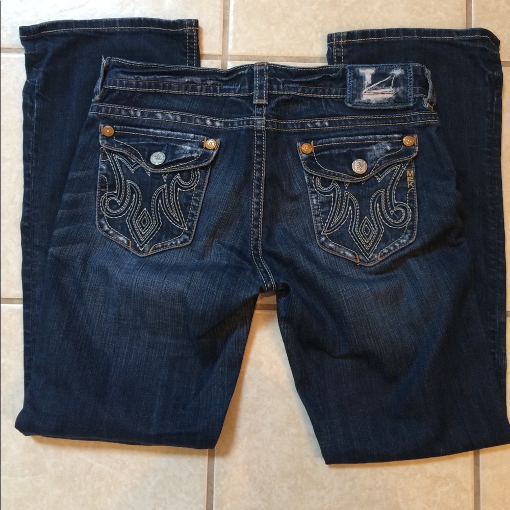 MEK distressed boot cut jeans. Oaxaca. Sz 31/32