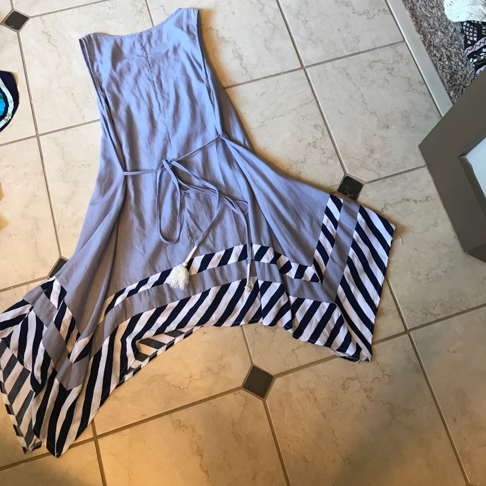 Tunic - Picture 4 of 5