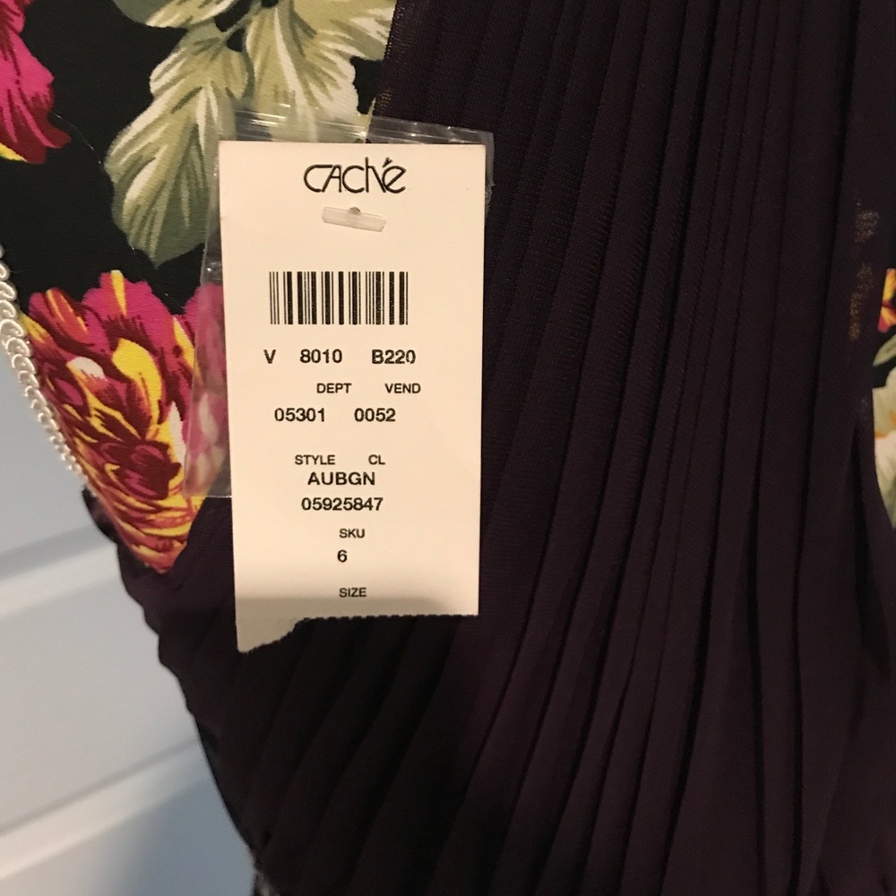 Cache dress - Picture 5 of 5
