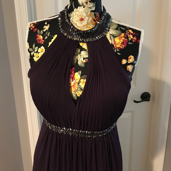 Cache dress - Picture 2 of 5