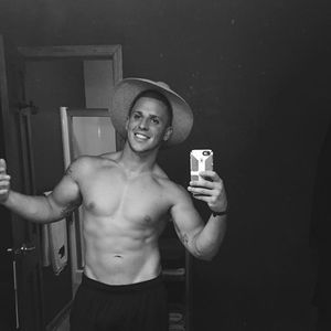 Meet your Posher, Andrew