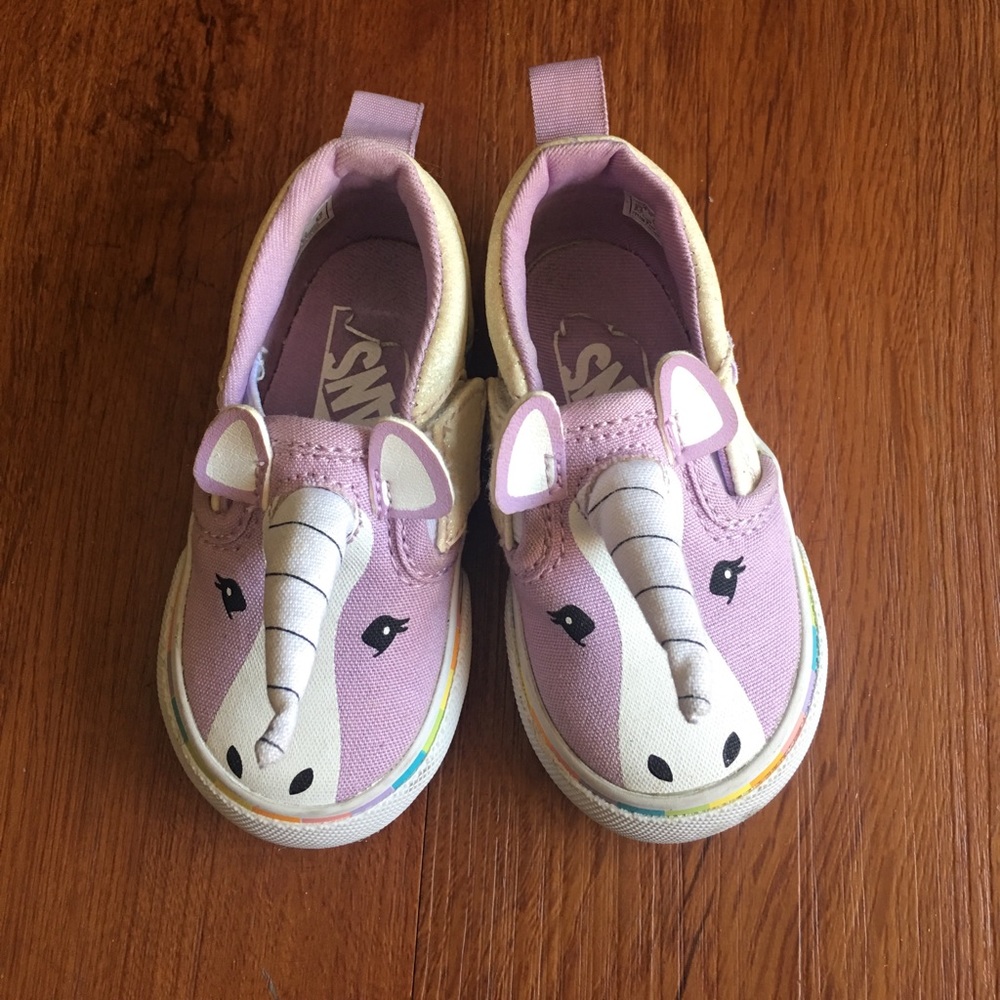 Toddler size 4 Unicorn Vans 🦄