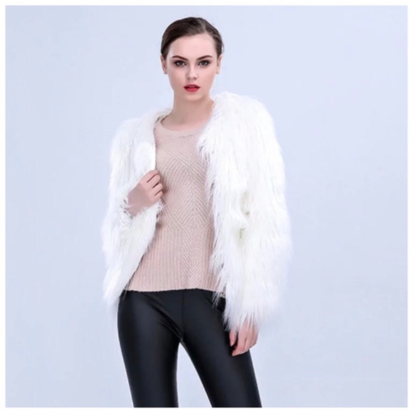 Light Up White Faux Fur Jacket - Picture 3 of 8