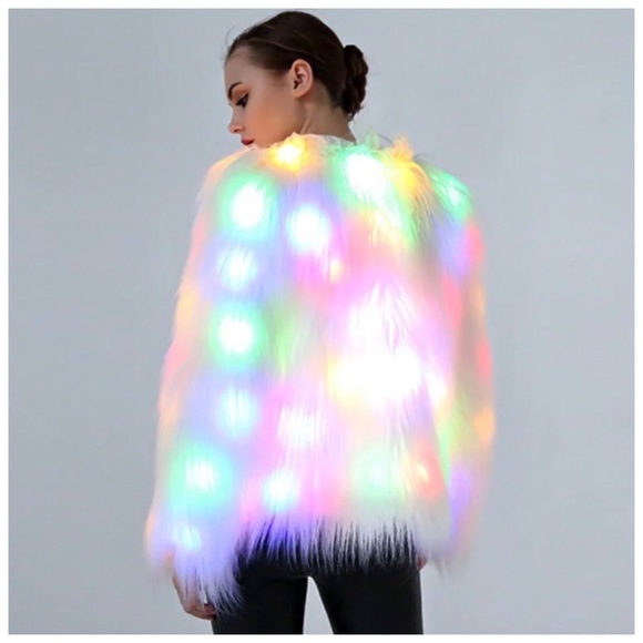 Light Up White Faux Fur Jacket - Picture 8 of 8