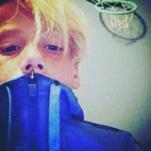 Meet your Posher, Ethan