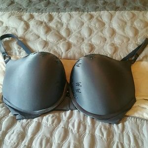 Victoria's secret bombshell plunge bra