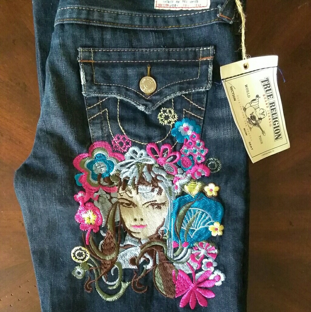 HOST PICK!!! True Religion Jeans