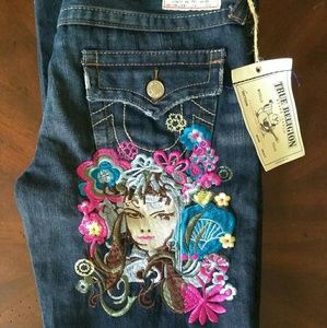HOST PICK!!! True Religion Jeans