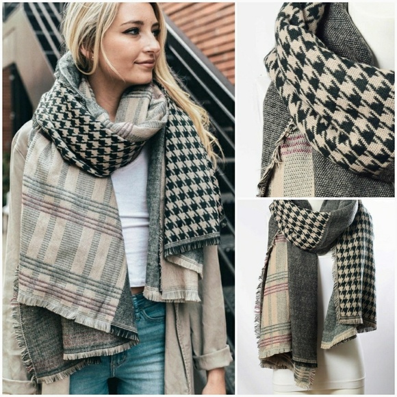 Patchwork Houndstooth Blanket Scarf - Picture 3 of 5