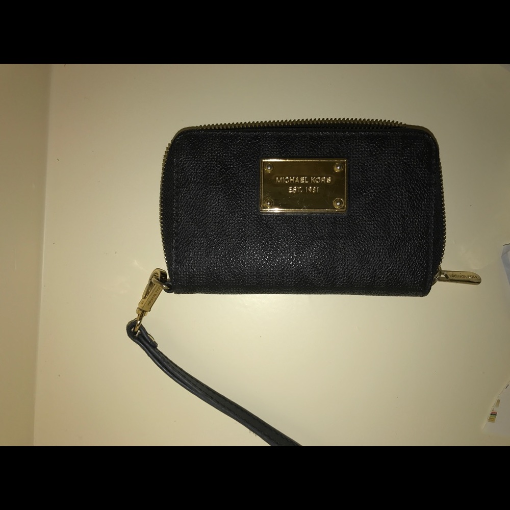 Mk wristlet
