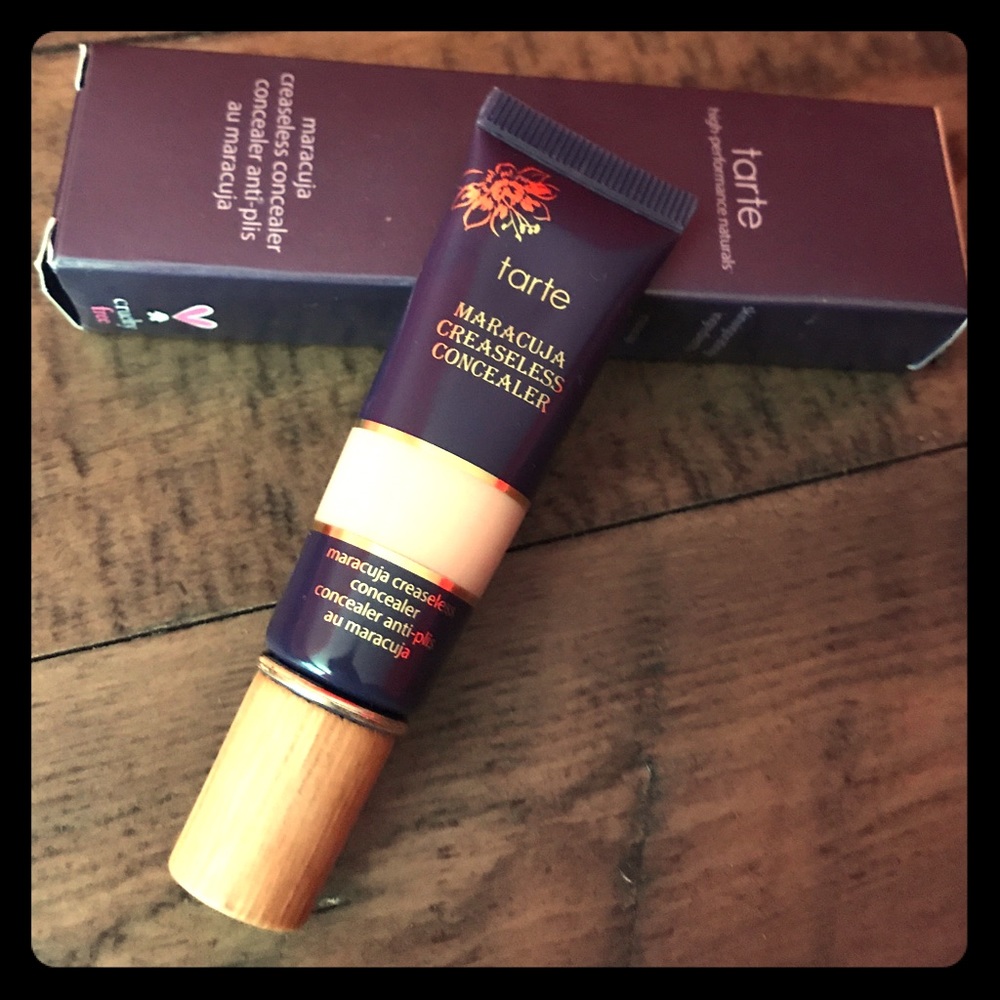 tarte maracuja creaseless concealer NWT