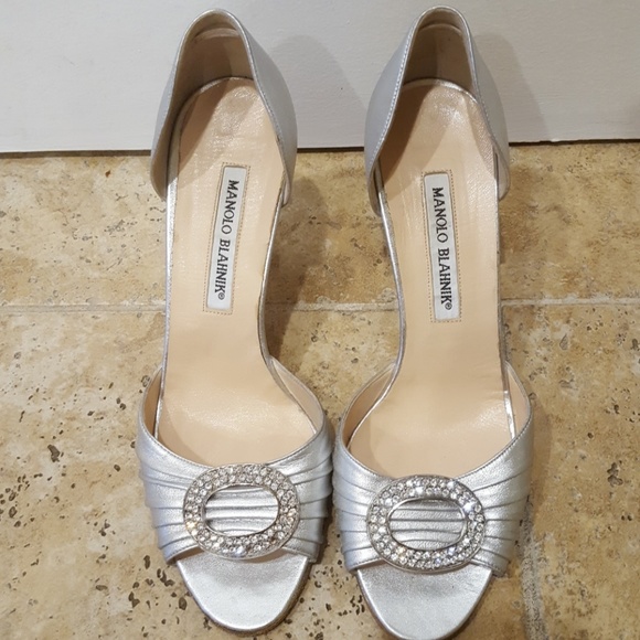 manolo blahnik sedaraby silver