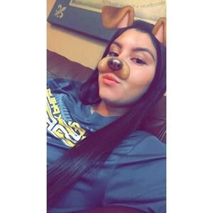 Meet your Posher, Alexis