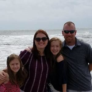 Meet your Posher, Stacy