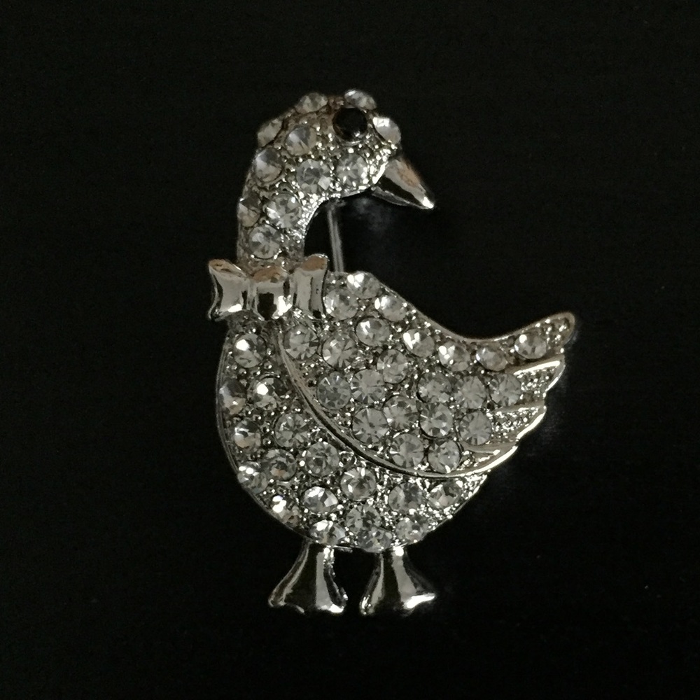 Goose Jewel Brooch Pin