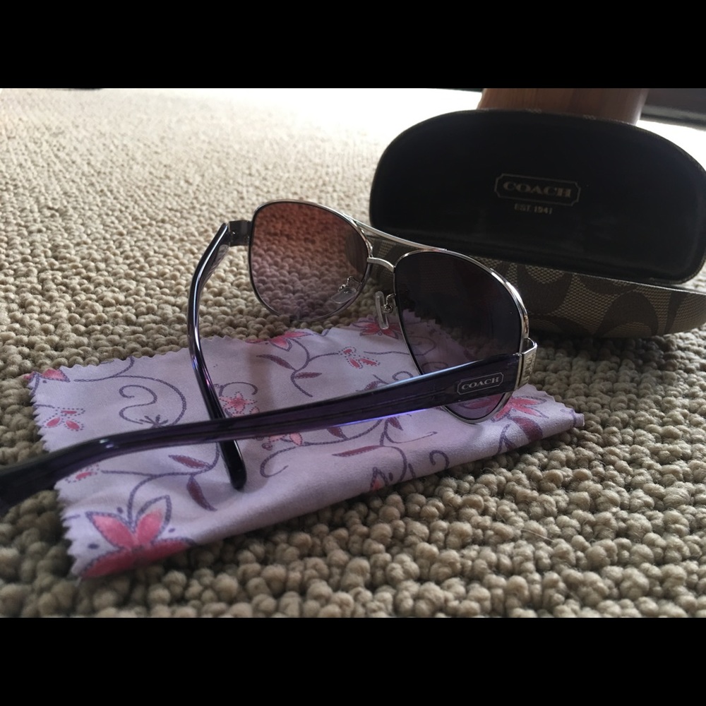 Coach Sunglasses - Picture 2 of 2