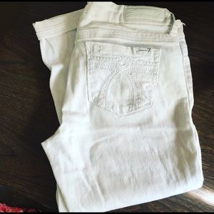 Seven7 crop jeans