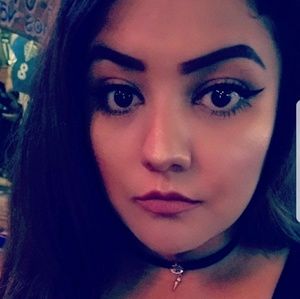 Meet your Posher, Aimee