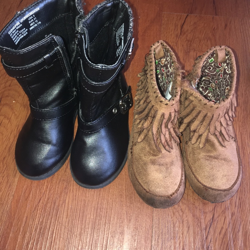 Toddler size 5 Boots