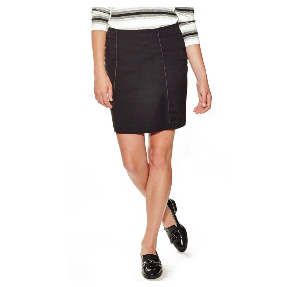 NWT Lizzie Driver Golf Jerusalem Skort