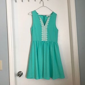 Size M Everly Dress