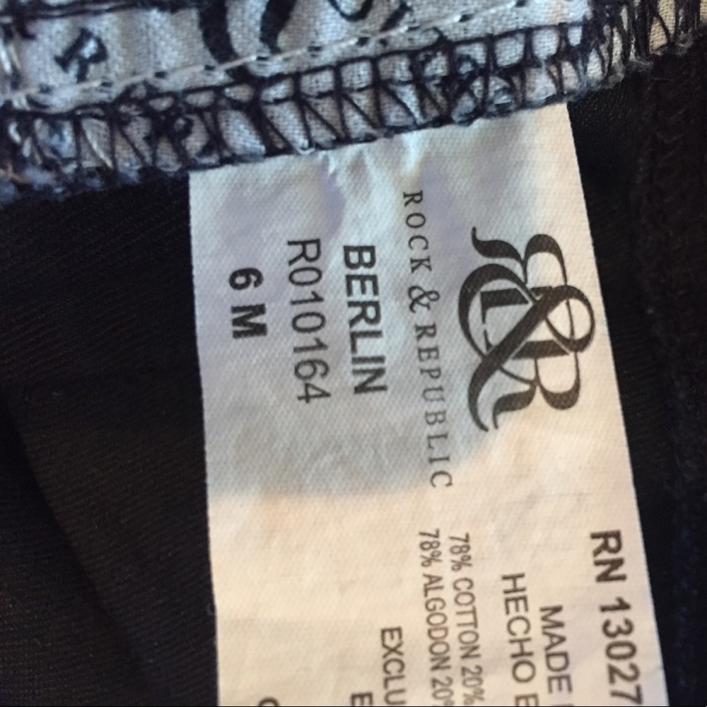 Rock & Republic flower print jeans - Picture 3 of 3