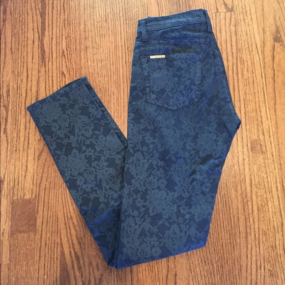 Rock & Republic Denim - Rock & Republic flower print jeans