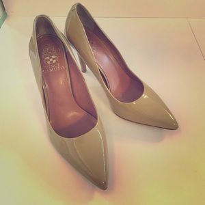 Vince Camuto Nude Pumps