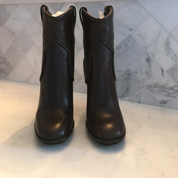 NIB AUTHENTIC Gucci Leather Runway Platform Boots - Picture 3 of 6