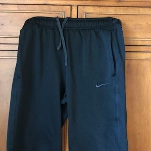 Temporary price drop! Boys “thermafit” sweatpants