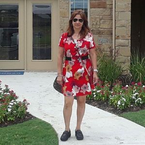 Meet your Posher, Janet