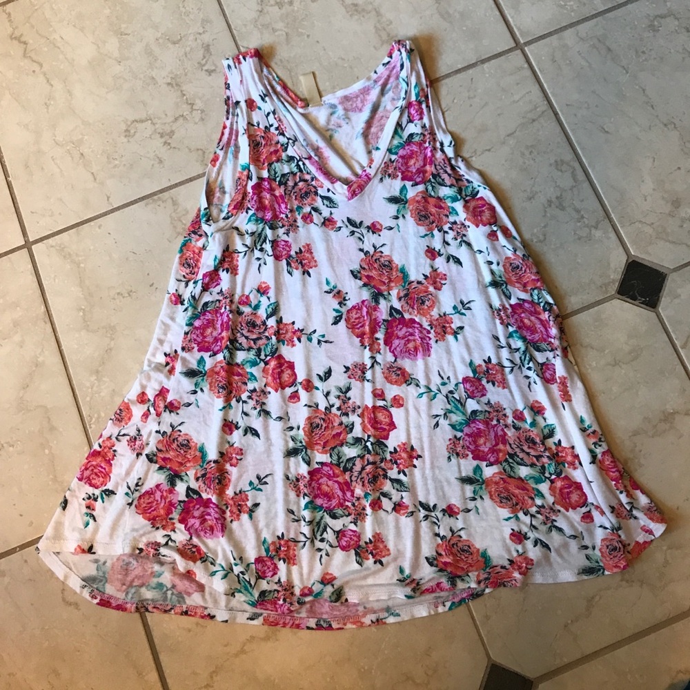 Floral tank