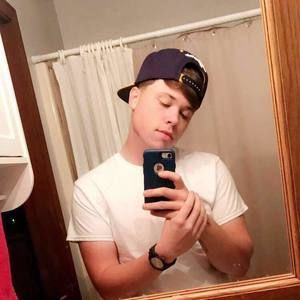 Meet your Posher, Brady