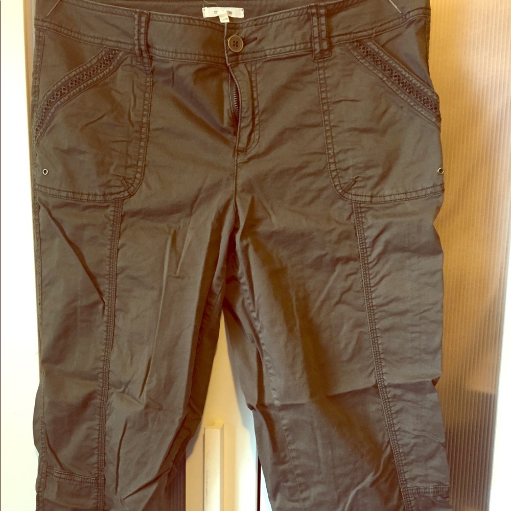 Olive green capris!