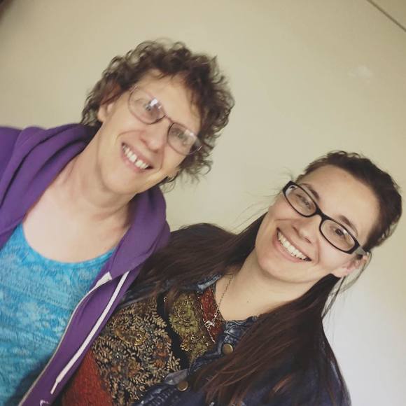 Meet your Posher, Amber - Picture 1 of 1