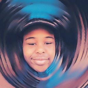 Meet your Posher, Shaylaun