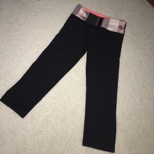 Lululemon | Cropped Leggings