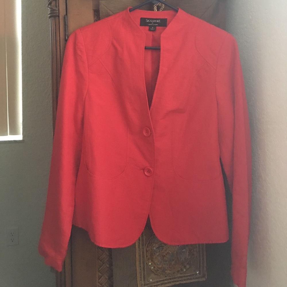 Women's Red 2-Piece lined Business suit