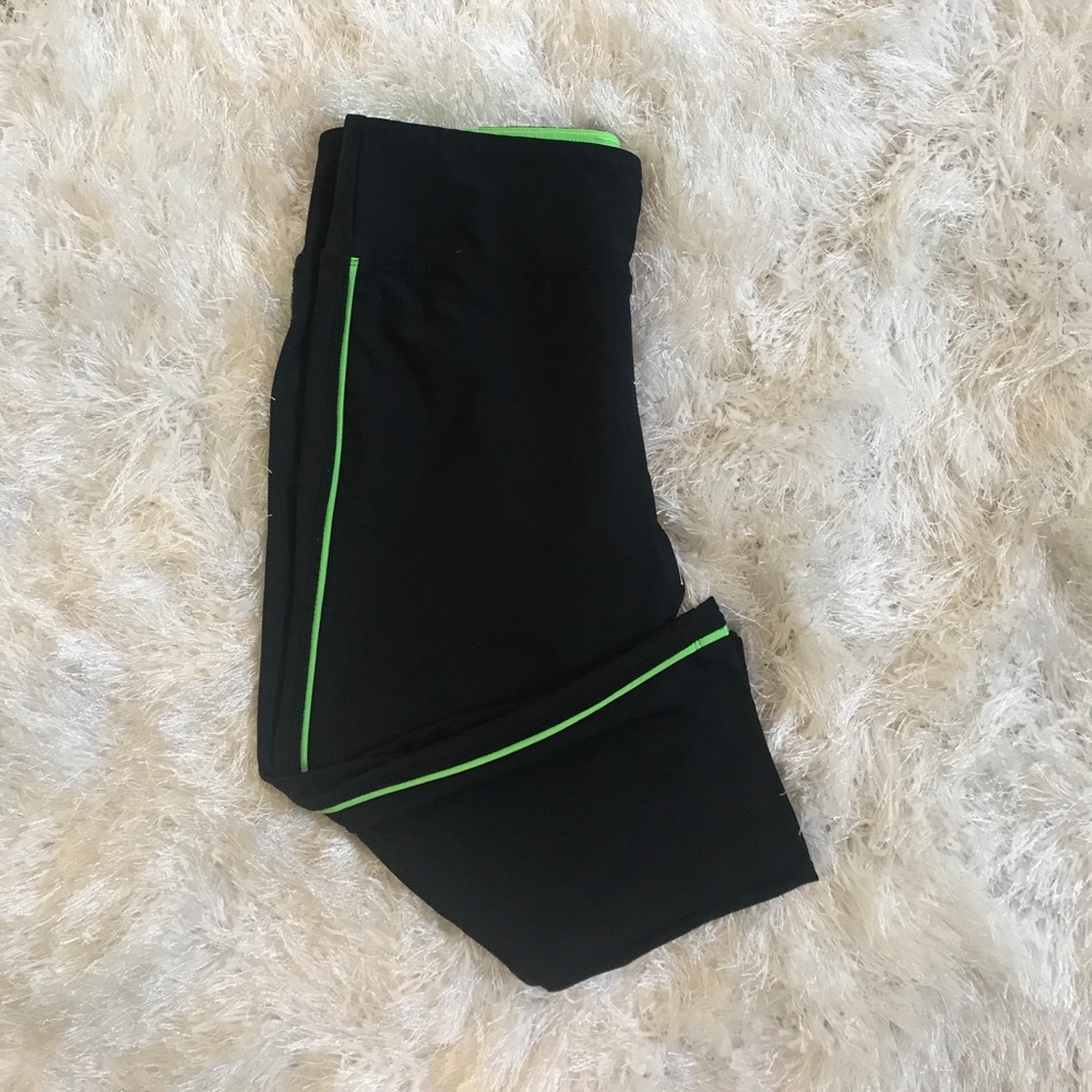 Black with green accents crop workout leggings
