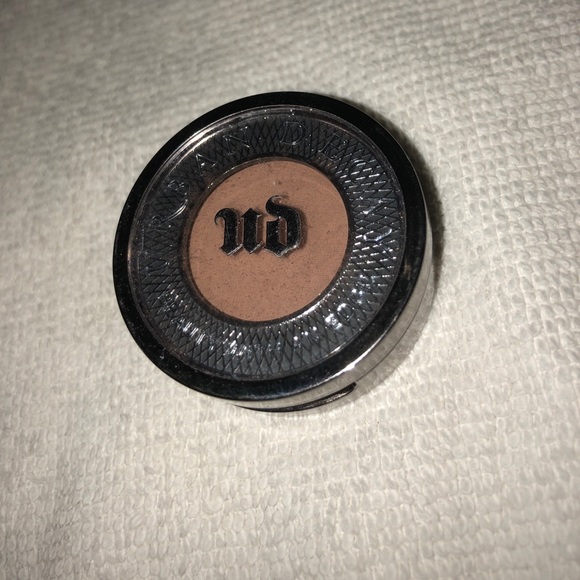 Urban Decay Other - 💜SALE!!!💜URBAN DECAY eyeshadow