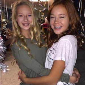 Meet your Posher, Alivia