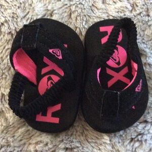 Girls Roxy shoes