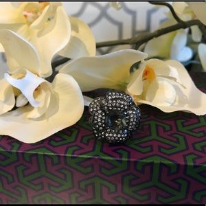 Stella & Dot Black Floral Adjustable Cocktail Ring