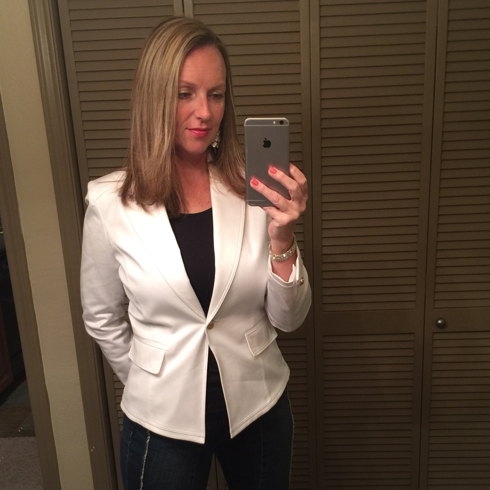 Meet your Posher, Jennifer