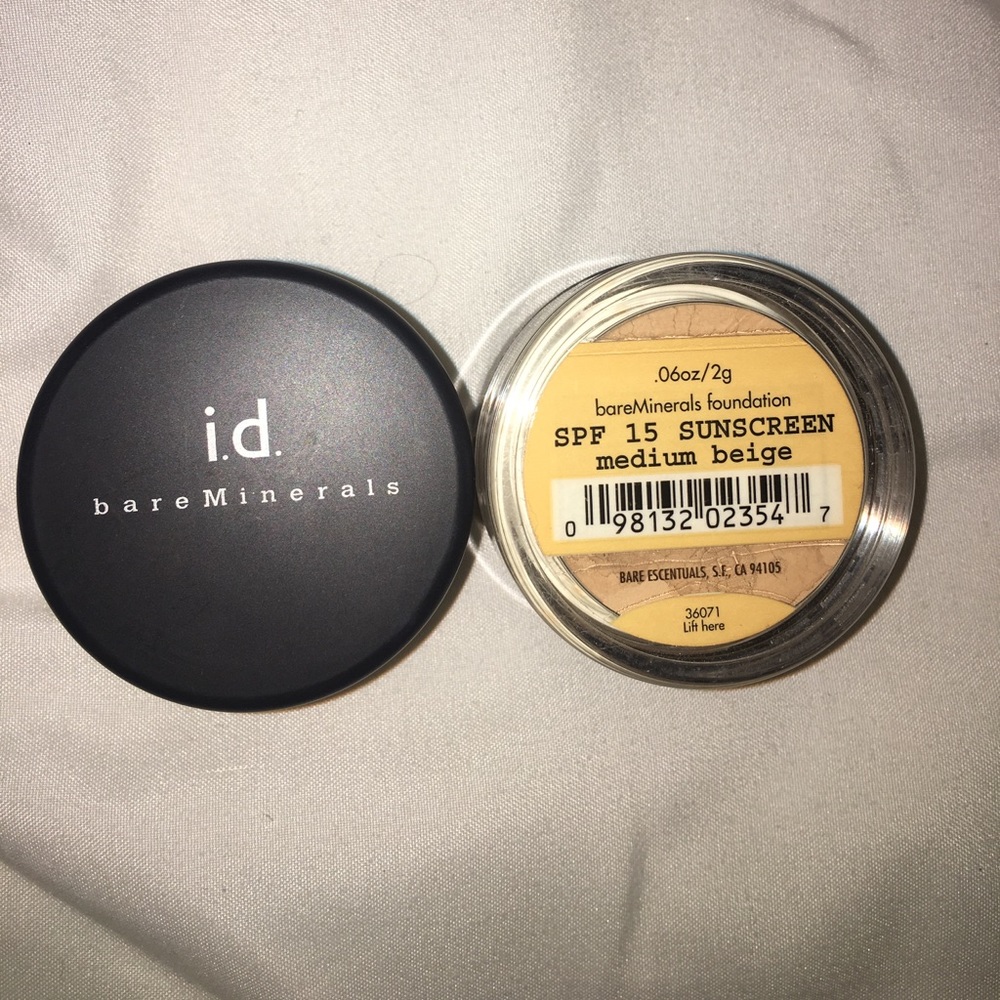 bareMinerals Foundation