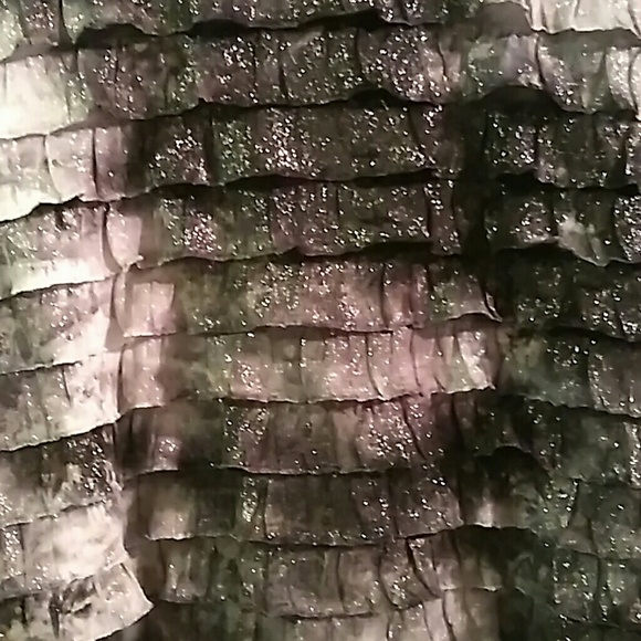 Women's Dressy Top - Picture 4 of 5