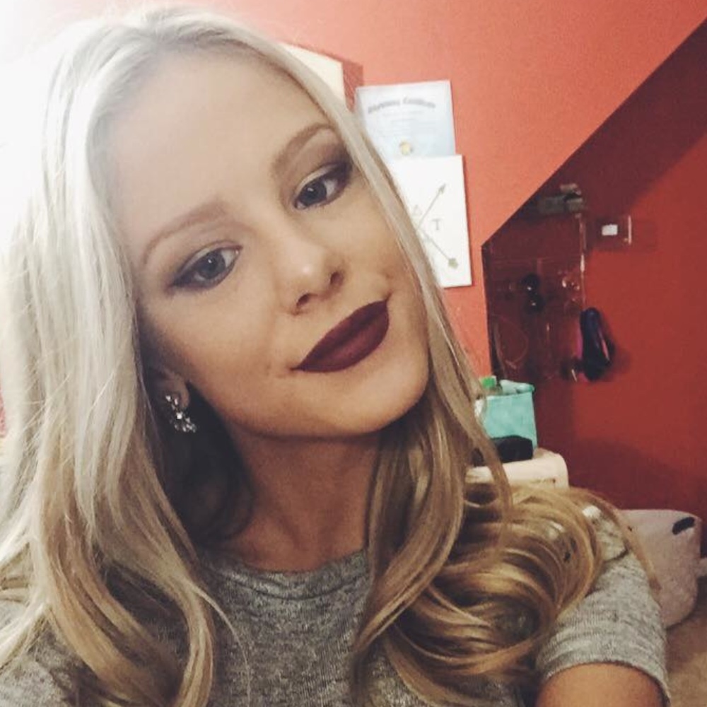 Meet your Posher, Jana